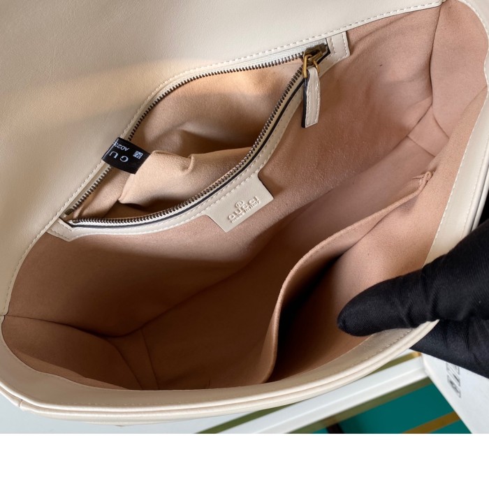 Handbag  Gucci  443496  size  31*19*7  cm