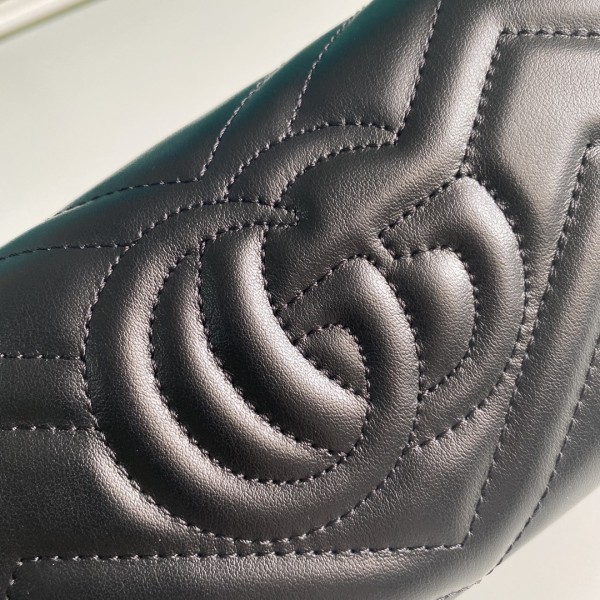  Handbag  Gucci  443436  size 19*10*2.5  cm