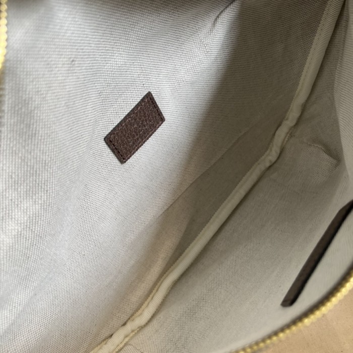  Handbag  Gucci 696031 size 39x 17x 4 cm