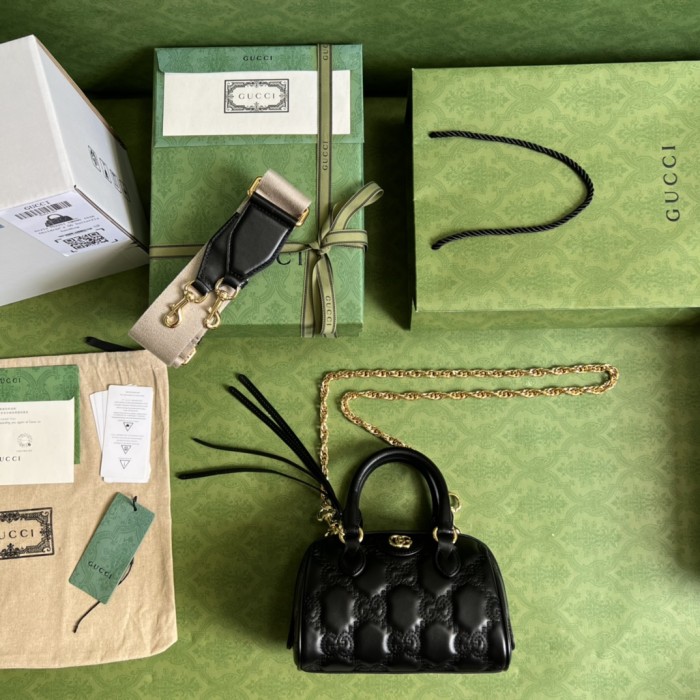  Handbag  Gucci 702251 19*13*11 cm