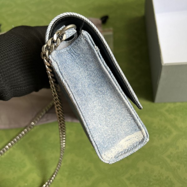  Handbag  Gucci 656050 size  19*12*5 cm