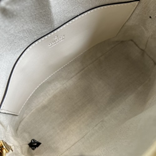  Handbag  Gucci 702229 size 23.5*19*8 cm