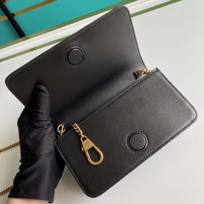  Handbag   Gucci  488426  size 18*10.5*4.5  cm