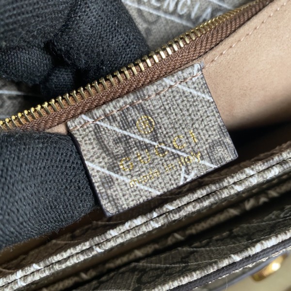  Handbag  Gucci 602204 size  25.5*18*6 cm