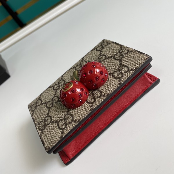  Handbag  Gucci 476050 size  11*8*3  cm