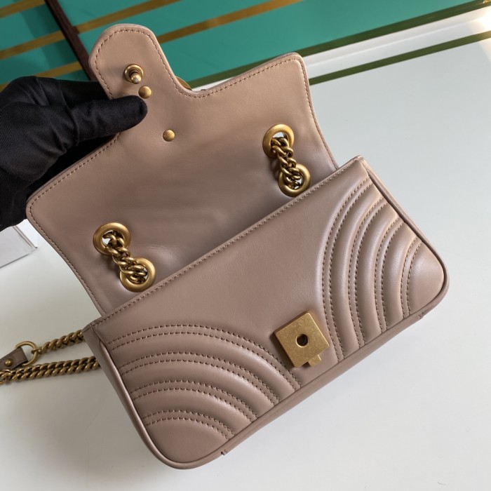  Handbag   Gucci  446744 size 23*14*6 cm