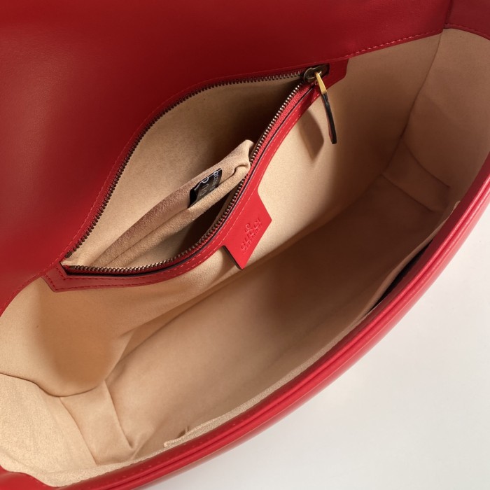  Handbag   Gucci  443496  size  31*19*7  cm