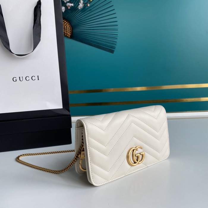  Handbag  Gucci 488426  size  18*10.5*4.5  cm