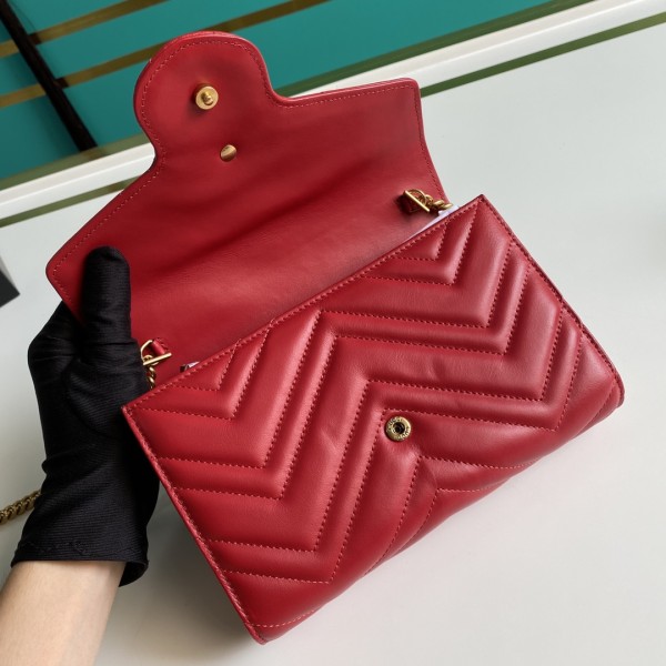  Handbag   Gucci  474575  size  20*13*6  cm