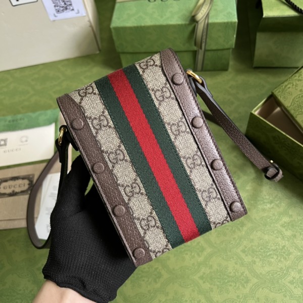  Handbag Gucci 696056 size  11x 18x 5 cm