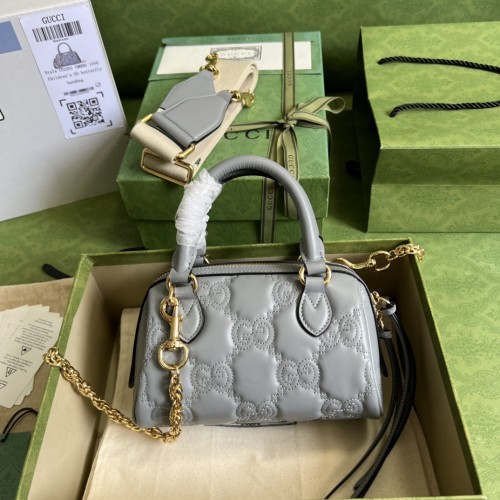  Handbag  Gucci 702251 size  19*13*11 cm