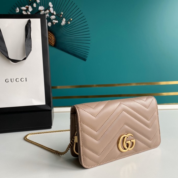  Handbag   Gucci  488426  size  18*10.5*4.5  cm