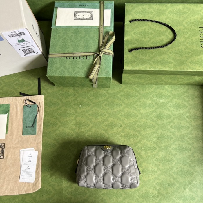 Handbag  Gucci 726047 size 16*12.5*9 cm