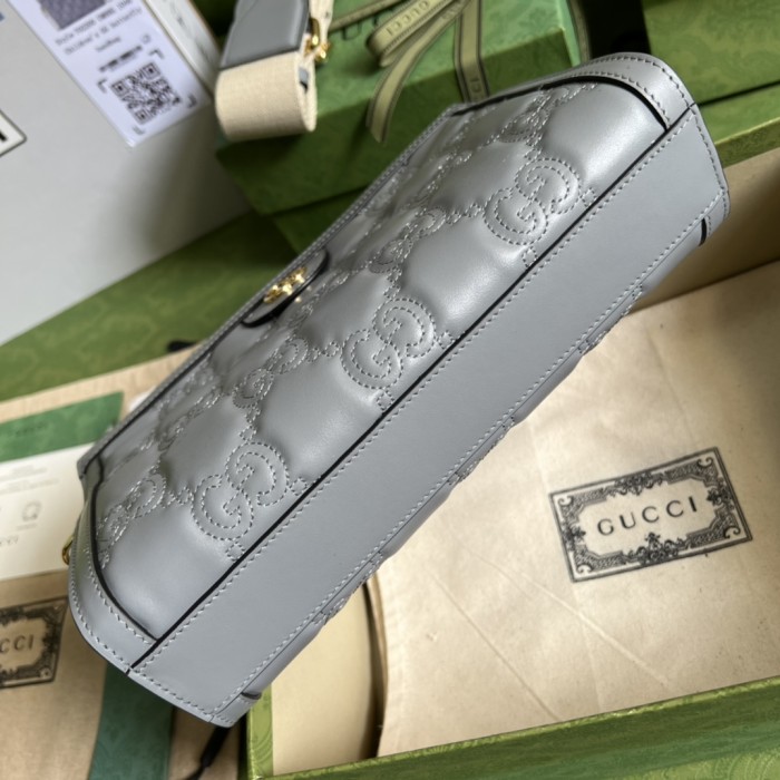  Handbag  Gucci 702200 size 26*17.5*8 cm