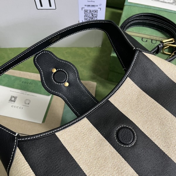  Handbag  Gucci 726274  size 39*38*2  cm