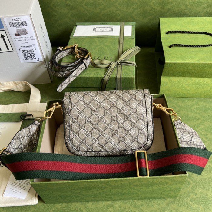  Handbag  Gucci 658574 size 20.5*14*5 cm