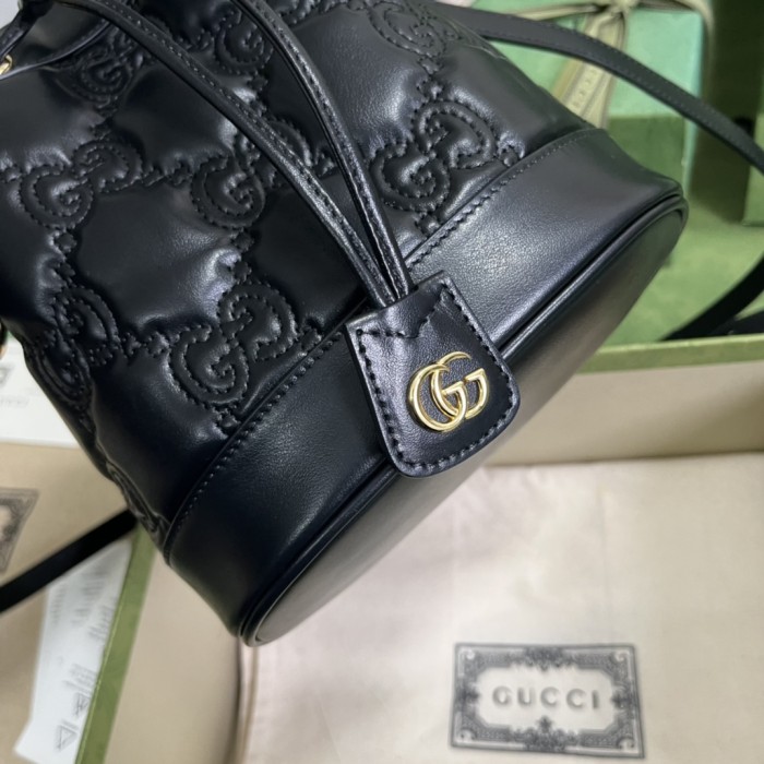  Handbag  Gucci 728231 size 17*20*10 cm 