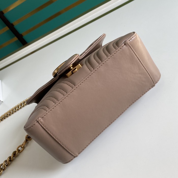 Handbag  Gucci  547260  size  21*15.5*8  cm