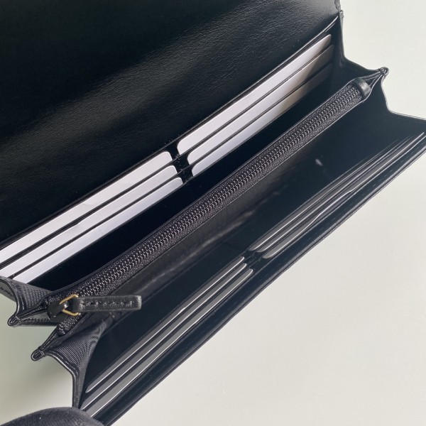  Handbag  Gucci  443436  size 19*10*2.5  cm