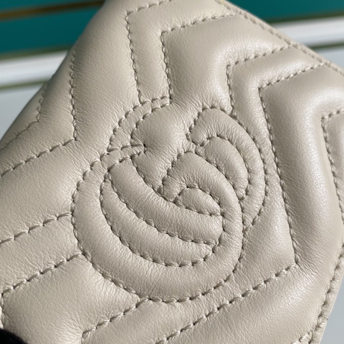  Handbag   Gucci 466492  size  11*9*3  cm