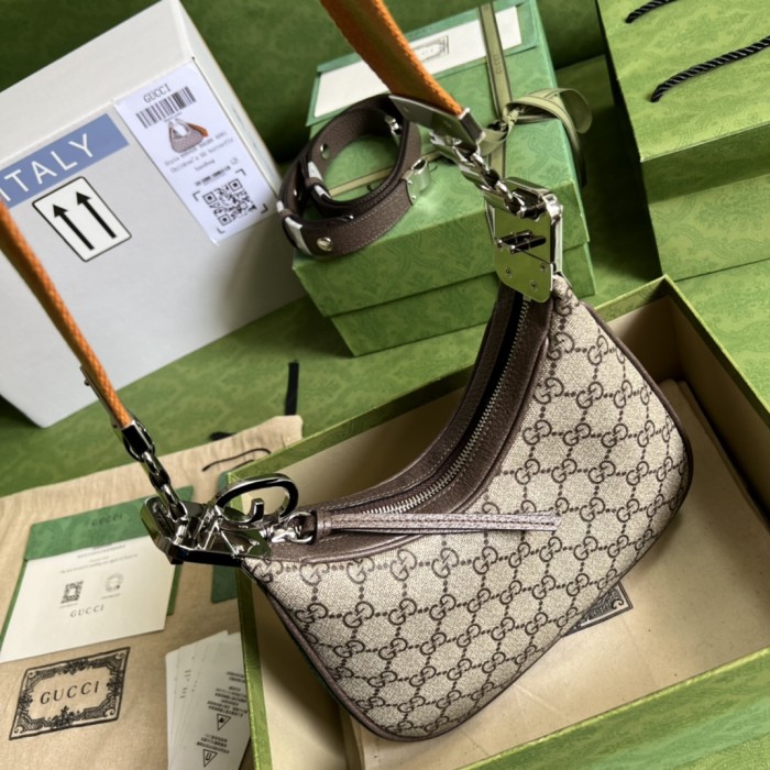  Handbag  Gucci 699409 size 23*22*5 cm