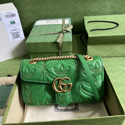 Handbag  Gucci 443497 size 26*15*7 cm