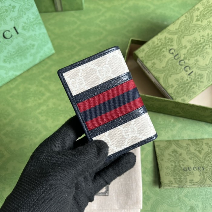 Handbag  Gucci  706853 size  7*10.5 cm