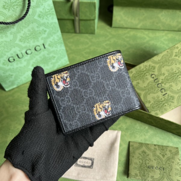  Handbag  Gucci 673001 size 11*7.6*10 cm