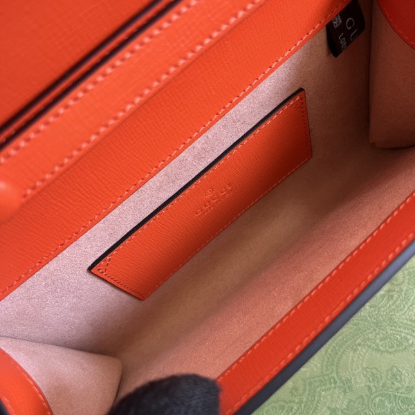  Handbag  Gucci 724713 size 20*12*5.5 cm