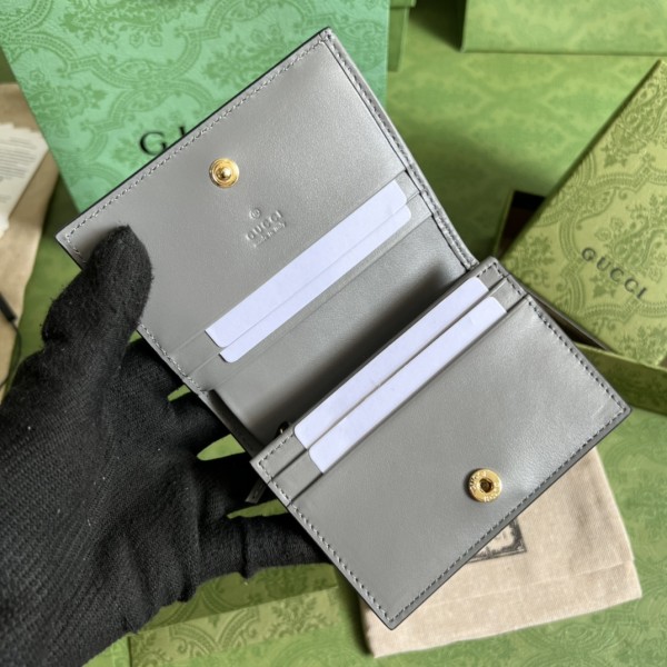  Handbag  Gucci 723786  size  11x*8.5*3 cm