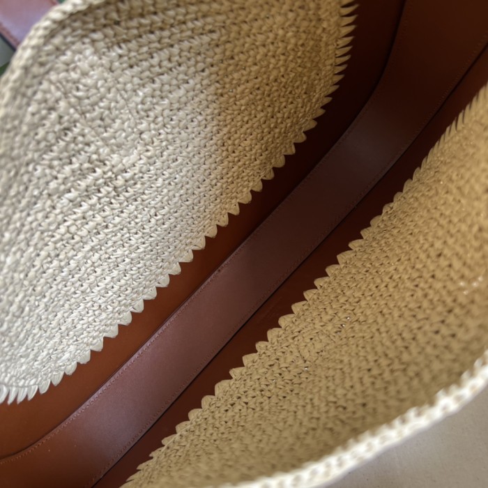  Handbag  Gucci 636712 size  35.5*25*4.5 cm