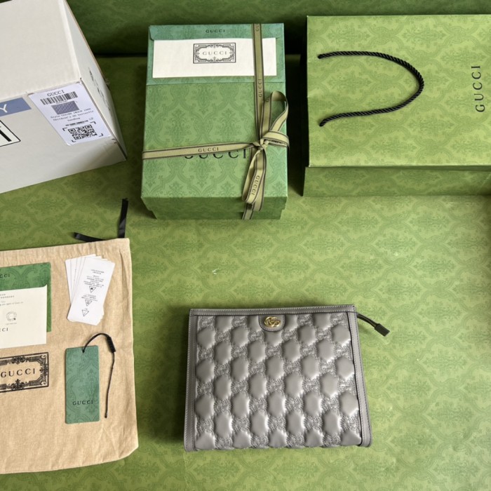  Handbag  Gucci  723780 size 10*7.5*2  cm