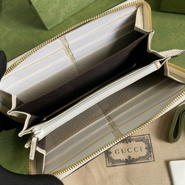  Handbag  Gucci 456117 size 19*10*3.5 cm