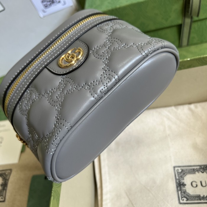Handbag  Gucci 723770 size 16*10.5*5  cm