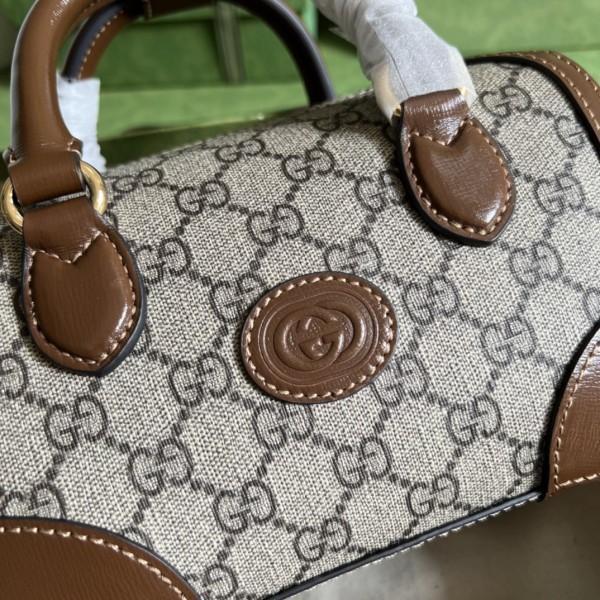  Handbag  Gucci 723307 size 21.5*12.5*13 cm