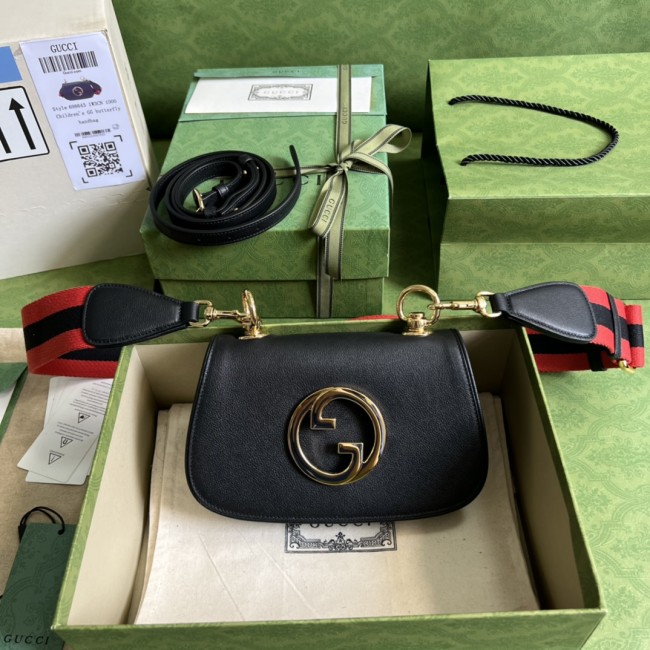 Handbag  Gucci 698643 size 22*13*5.5 cm