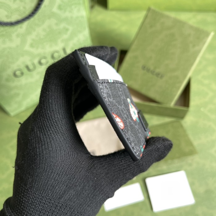 Wallet Gucci 451277-UIEAN-1058 size 10*7 cm