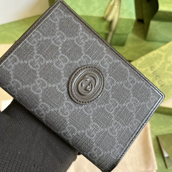 Handbag  Gucci  724562 size  10.5*14.5 cm