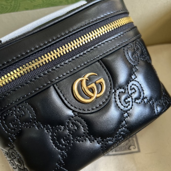 Handbag  Gucci 723770 size 16*10.5*5  cm