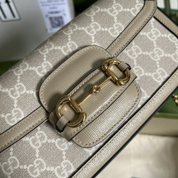  Handbag  Gucci  735178 size 24*13*5 cm