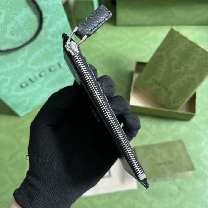  Handbag  Gucci 722726 size 14*7 cm