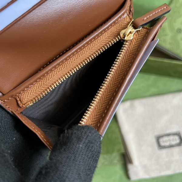  Handbag  Gucci 723786 size 11x*8.5*3 cm