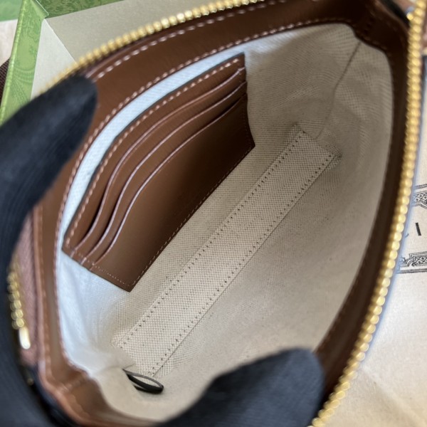  Handbag  Gucci 723306 size  16*13.5*3.5 cm