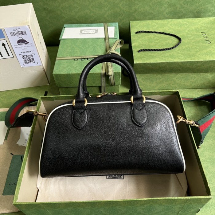  Handbag  Gucci 702397 size 31.5*18*15.5 cm