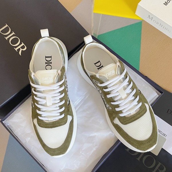 Dior B25 Runner Olive