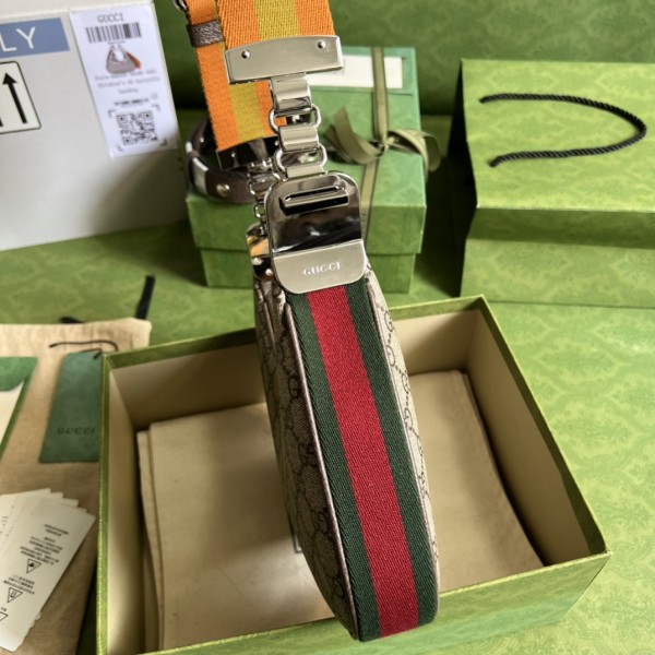  Handbag  Gucci 699409 size 23*22*5 cm