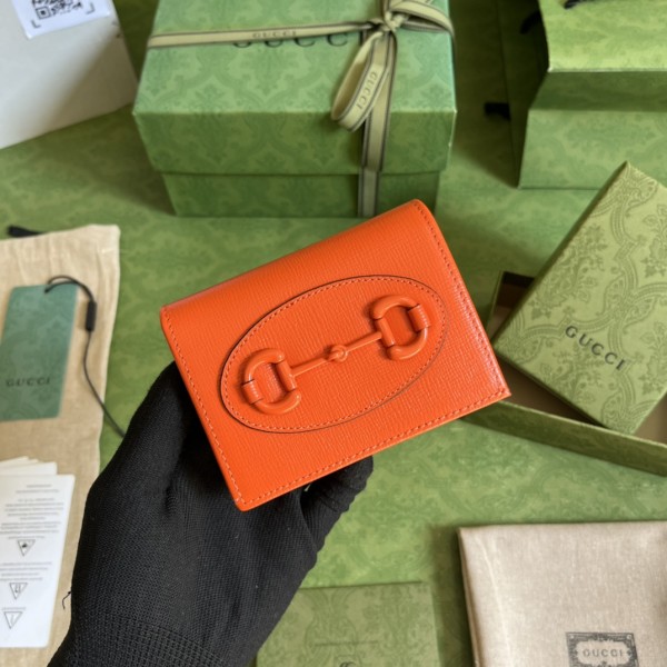  Handbag  Gucci 621887 size 11*8.5*3 cm