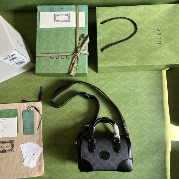  Handbag  Gucci 723307 size 21.5*12.5*13 cm