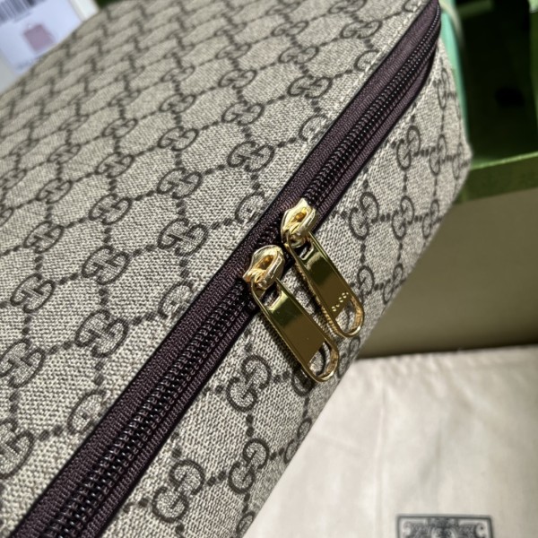  Handbag  Gucci 726669 size 33.5*21.5*8 cm