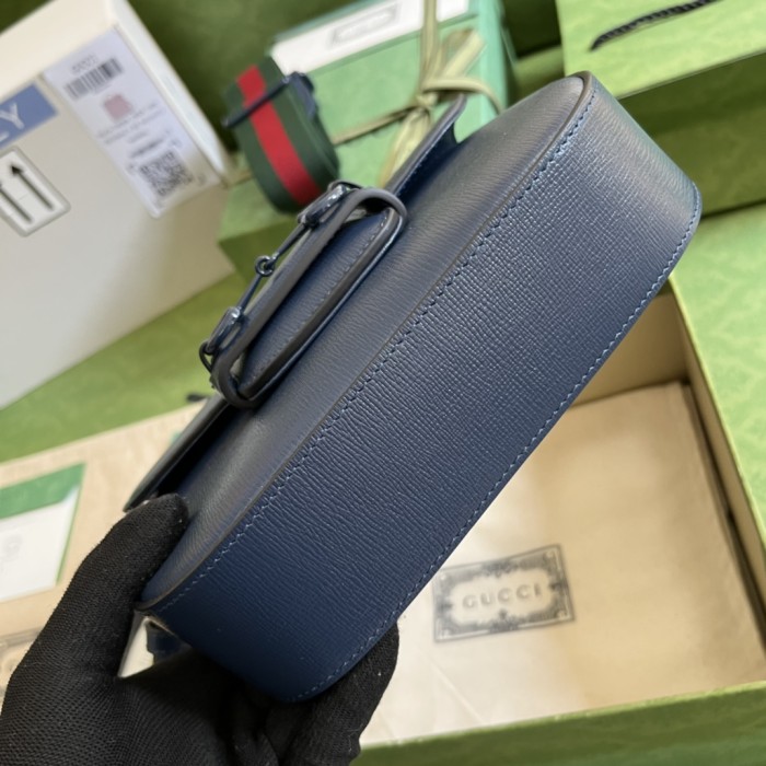  Handbag  Gucci 726226 size 20.5*14.5*5 cm